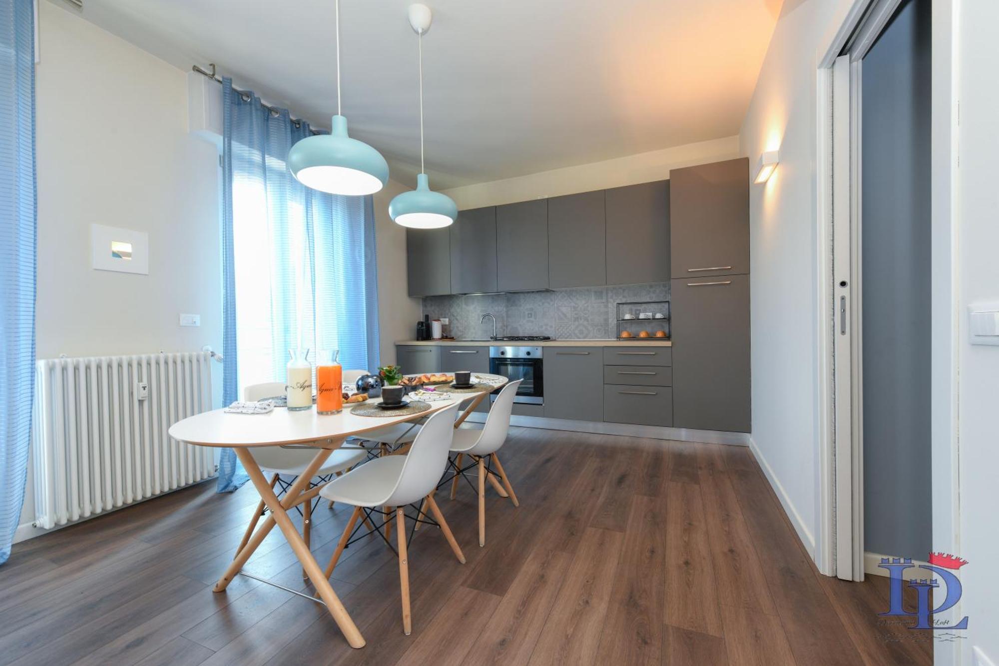 Desenzanoloft Official Partner Marriott Homes & Villas - Jack'S Penthouse Desenzano del Garda Eksteriør billede